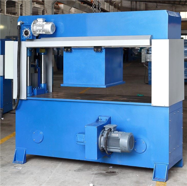 Travelling Head Cutting Machine